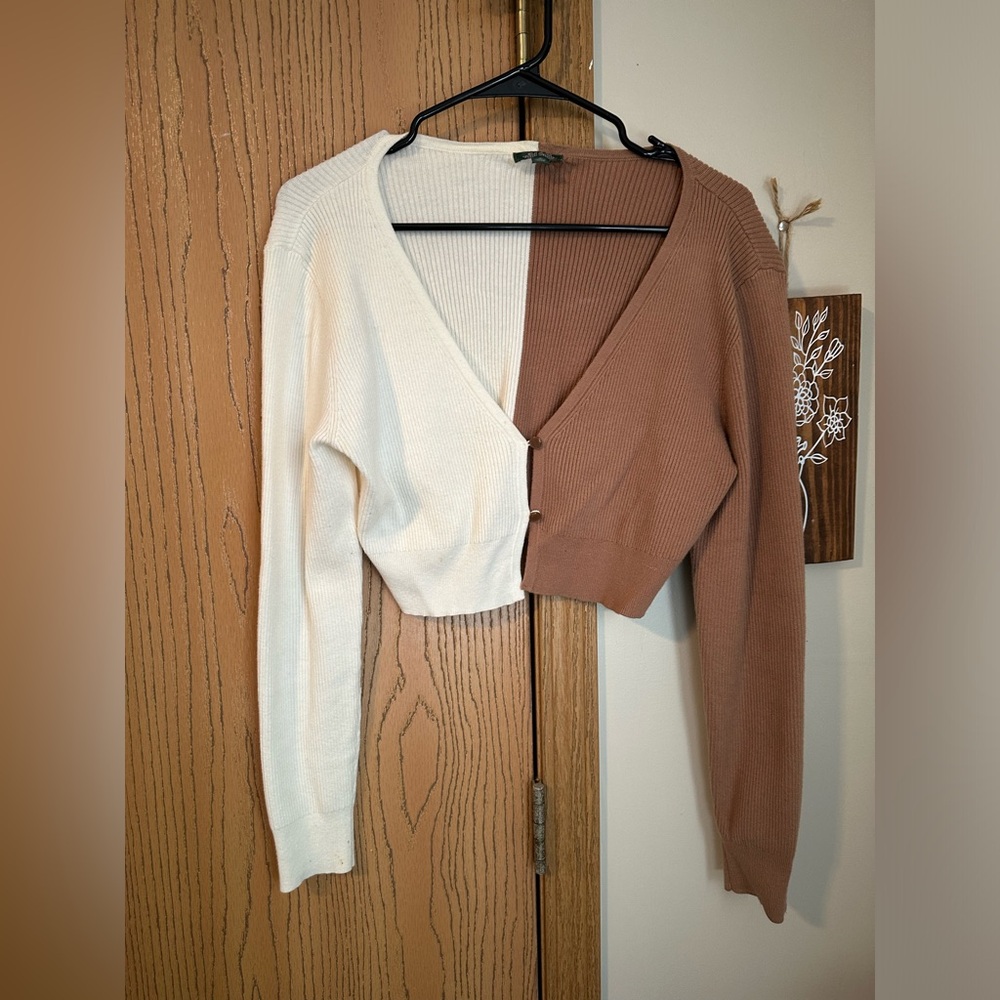 Cropped sweater